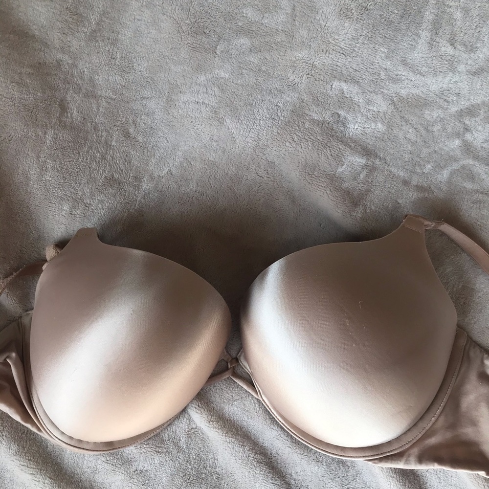VS Bombshell